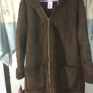 Woman’s chocolate brown faux suede coat size 2xl